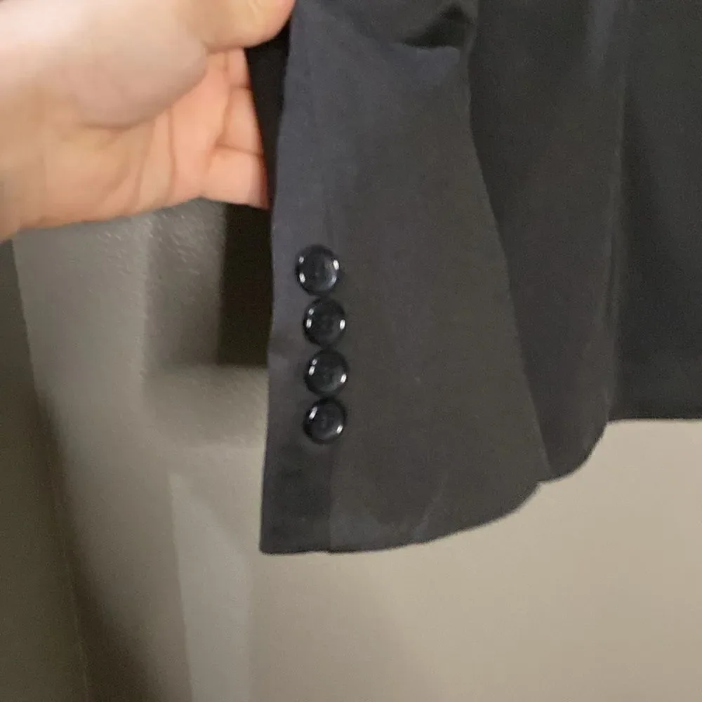 NWOT men’s SHEIN Black Blazer Jacket